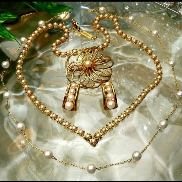 ELEGANT VINTAGE FX PEARL JEWELRY SIGNED NAPIER NECKLACE EARRINGS PIN BROOCH LOT - Picture 3 of 16